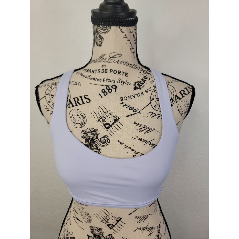 Lululemon Sport Bra Sz 6 Free To Be Serene Light Support C/D Cup Lavender